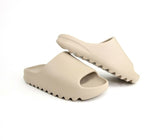 Yeezy Slides Beige